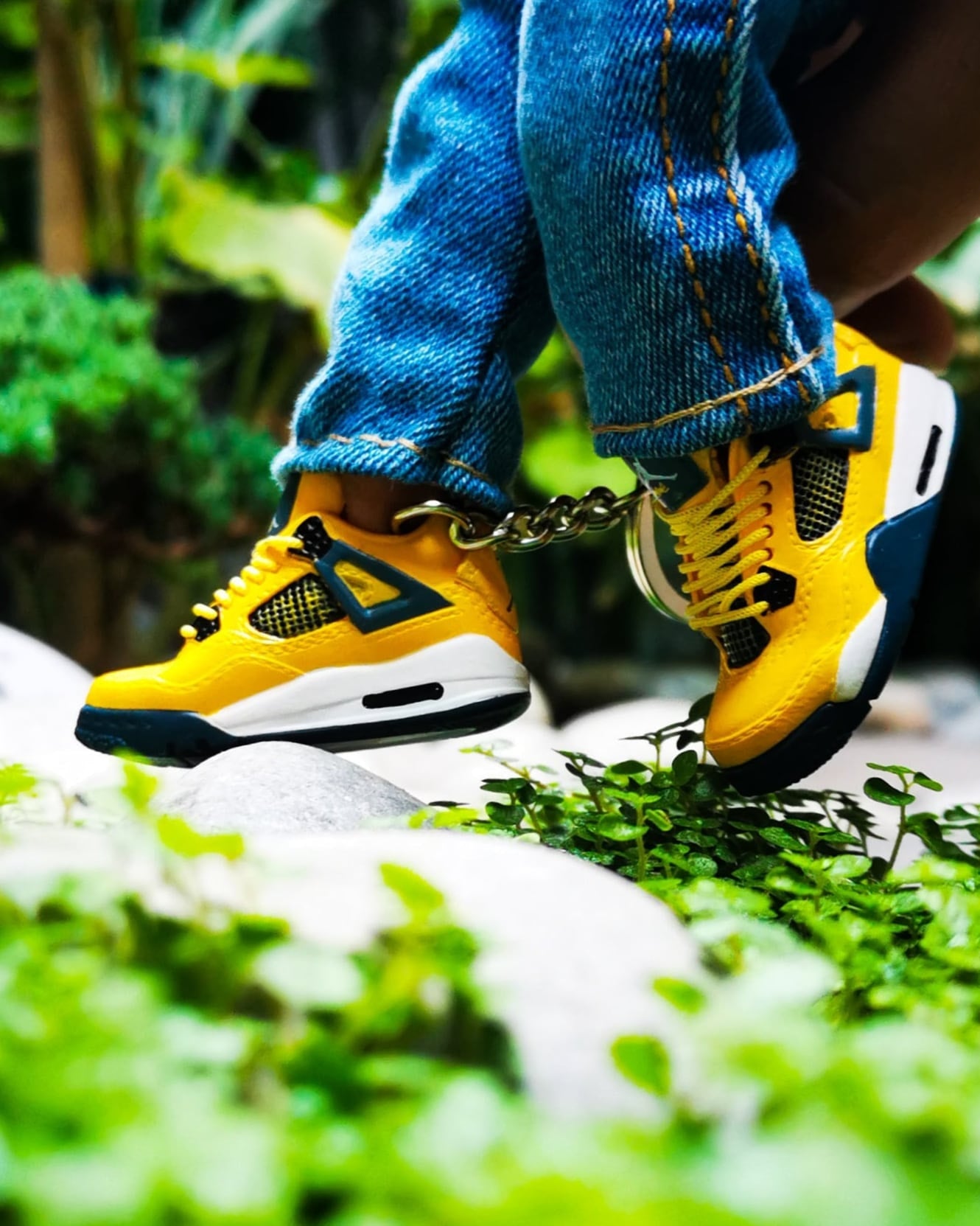 MINI JORDAN 4 "LIGHTNING"