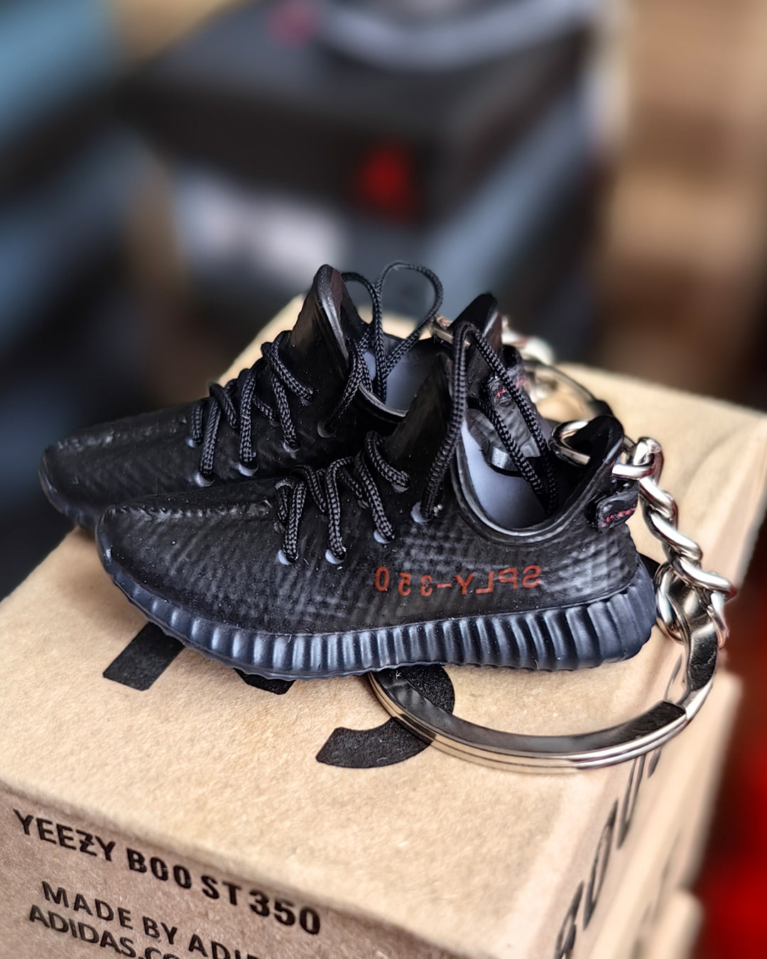 MINI YEEZY BOOST 350 V2 LOW BRED